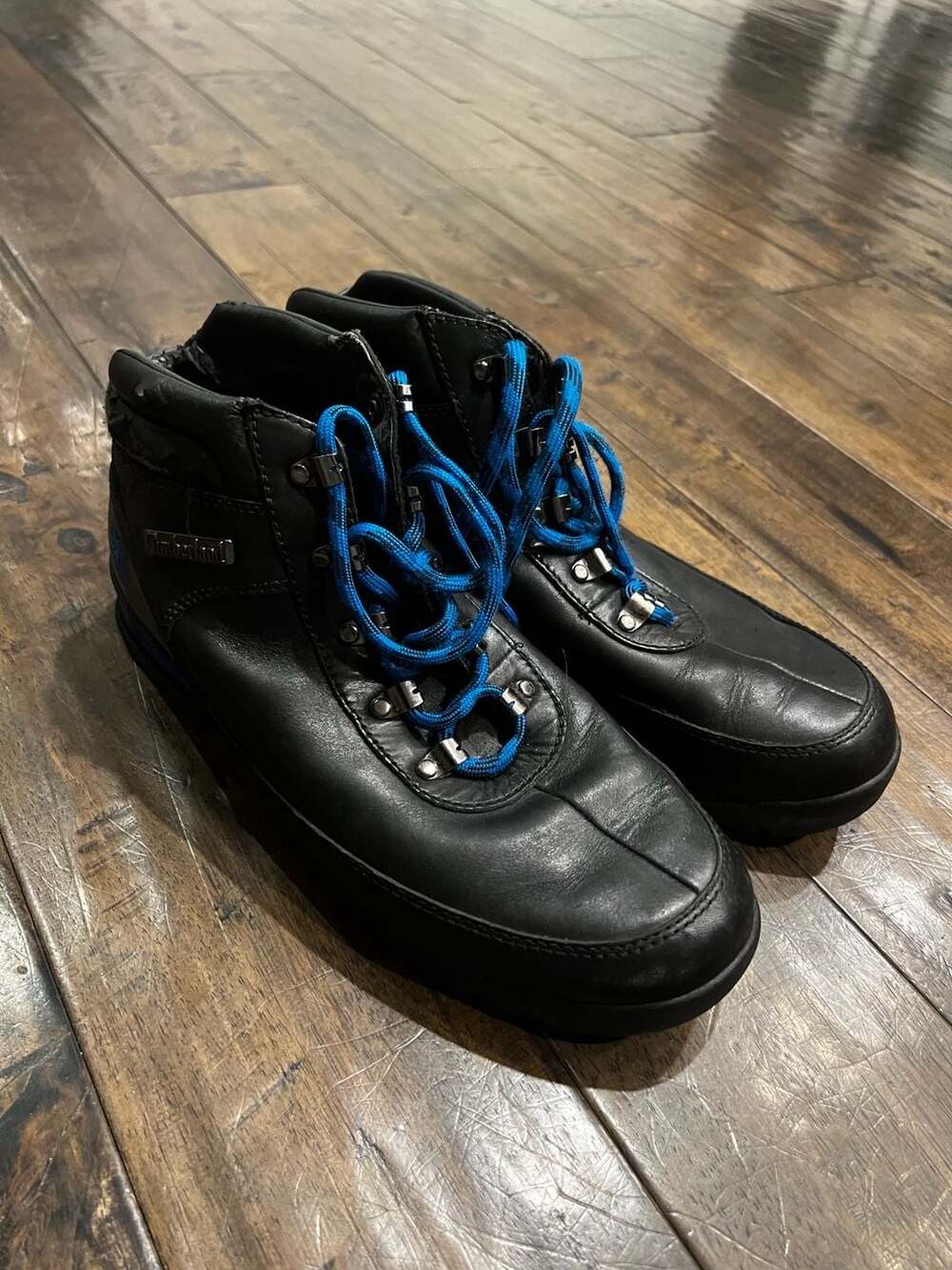 Timberland Black Leather Hiking Boots with Blue Laces Men's Size 10.5